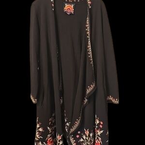 JOHNNY WAS LOS ANGELES Floral Embroidered Black MID LENGTH JACKET/SWEATER.